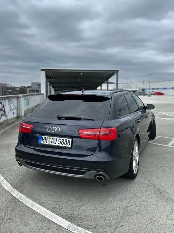 Gebraucht Audi A6 S-Line 245 PS (180 kW) 2012 Blau Kombi