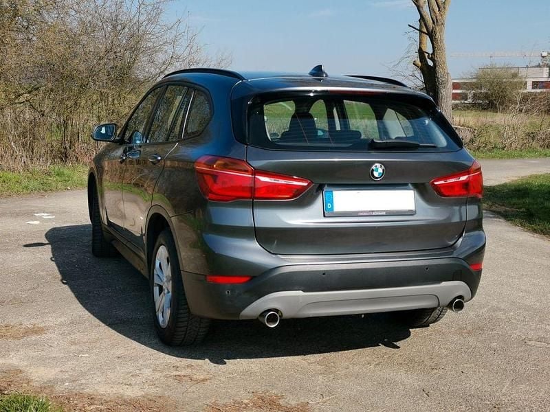 Gebraucht BMW X1 Advantage 150 PS (110 kW) 2018 Grau SUV