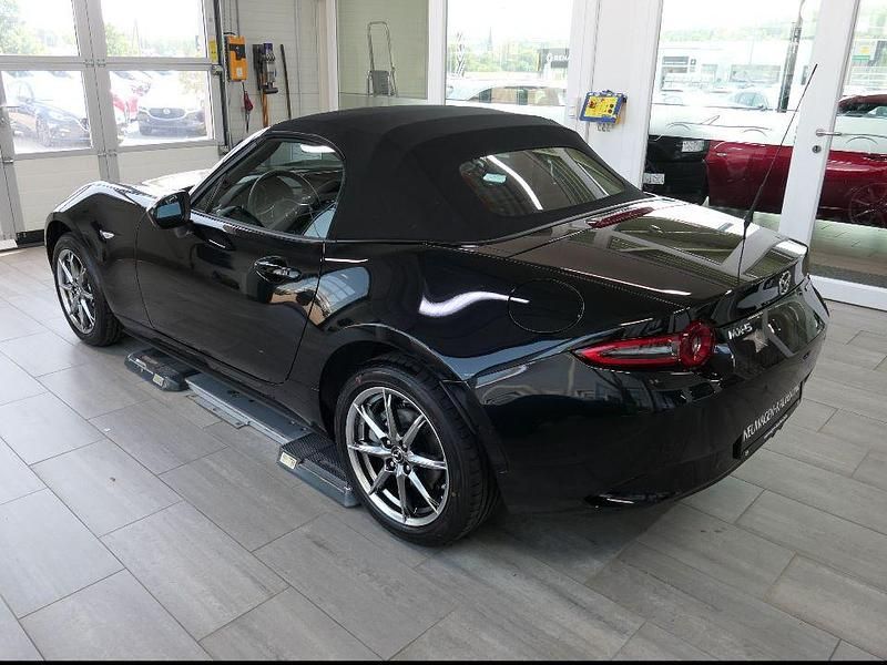 Neu Mazda MX5 Exclusive-Line 132 PS (97 kW) 2025 Cabrio