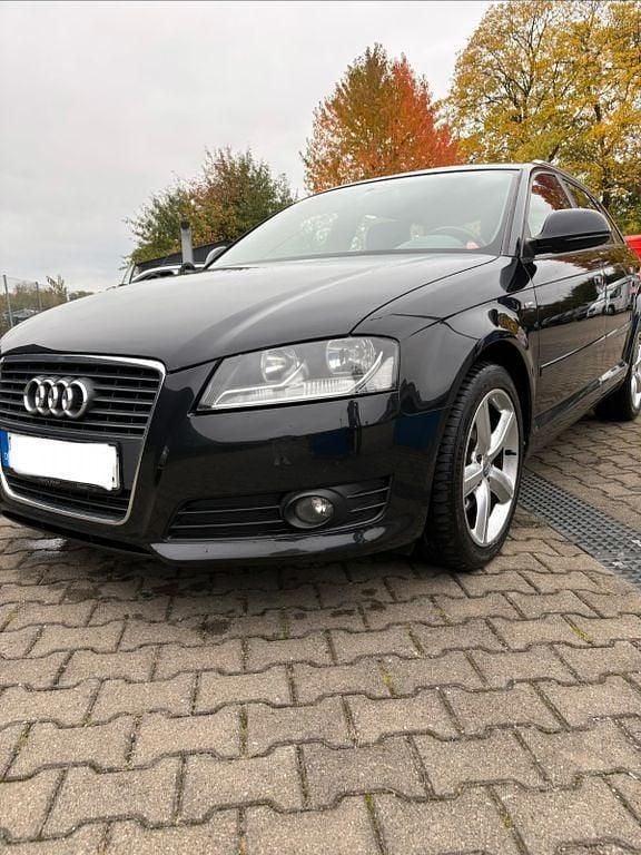 Schwarz Gebraucht 2009 Audi A3 Sportback S-Line Limousine | 6.000 € (Guter Preis) - Bild 1/4