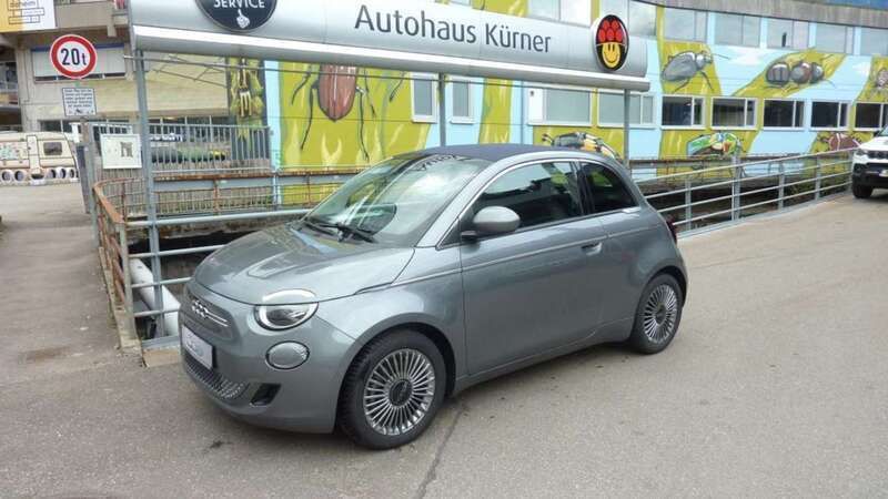 Grau metallic Gebraucht 2023 Fiat 500e Cabrio | 22.900 € (Guter Preis) - Bild 1/4