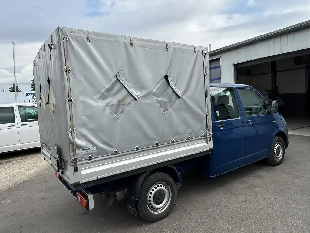 Używany VW Transporter 150 KM (110 kW) 2017 Niebieski Van