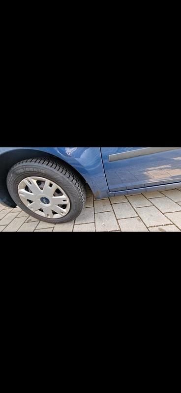 Second-hand Ford Focus 116 CP (85 kW) 2004 Albastru Break