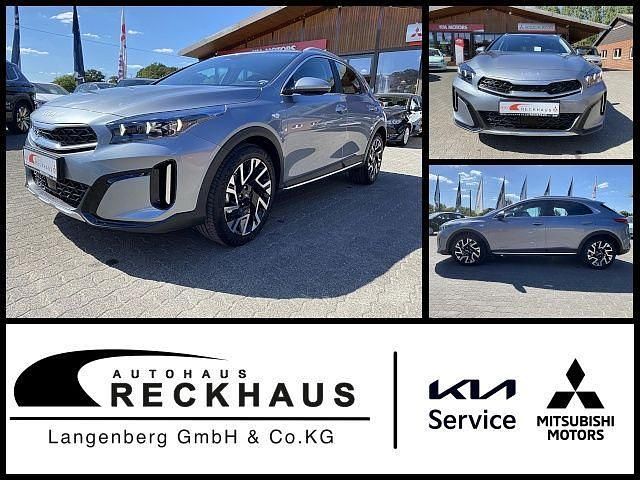 Silber (lunarsilber) Neu 2025 Kia XCeed Comfort SUV | 28.950 € (Fairer Preis) - Bild 1/4