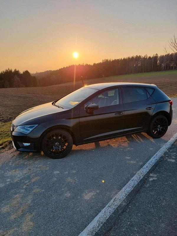 Gebraucht Seat Leon FR 179 PS (131 kW) 2016 Schwarz Limousine