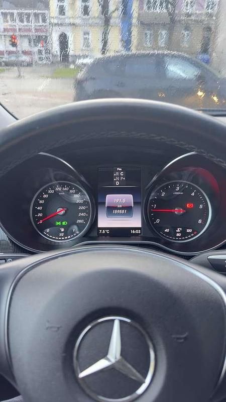 Gebraucht Mercedes V220 Edition 190 PS (139 kW) 2020 Schwarz Van / Kleinbus