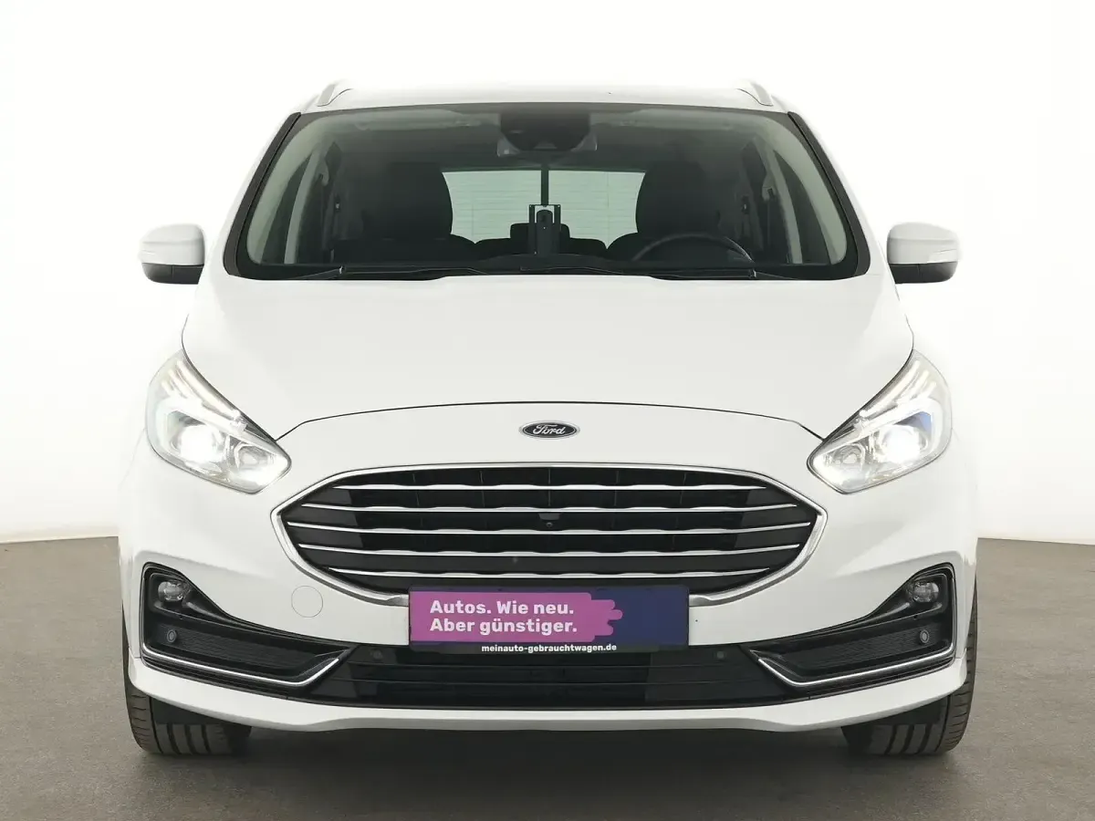 Gebraucht Ford S-MAX Titanium 150 PS (110 kW) 2022 Frost weiss Van / Kleinbus