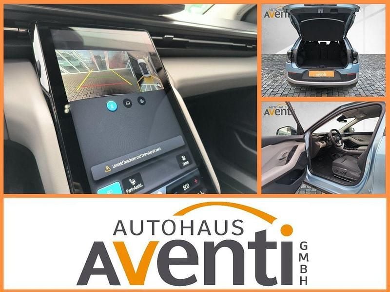 Blau Neu 2025 Ford Explorer Extended Range SUV | 39.919 € - Bild 1/4