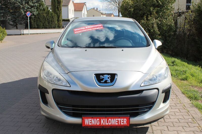 Silber Gebraucht 2009 Peugeot 308 Filou Limousine | 3.980 € (Etwas zu teuer) - Bild 1/4