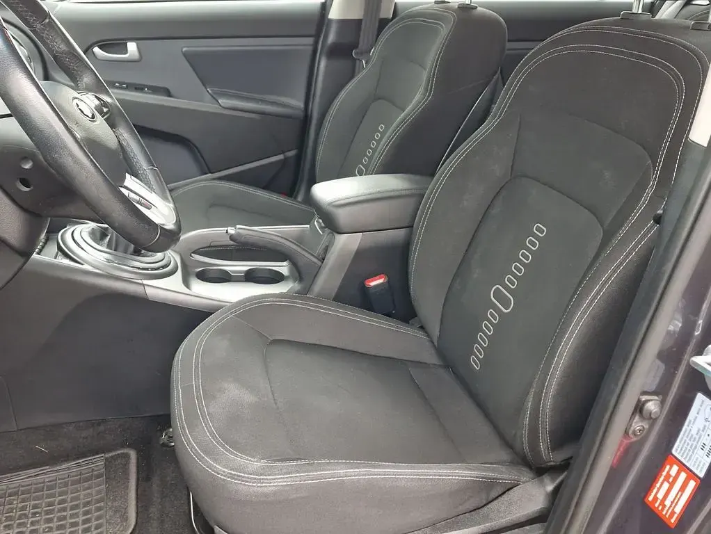 Gebraucht Kia Sportage Attract 135 PS (99 kW) 2012 Grau (metallic) SUV