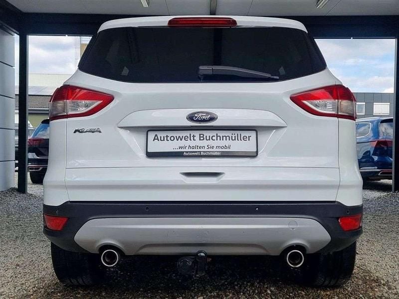 Usado Ford Kuga 179 HP (131 kW) 2015 Branco SUV