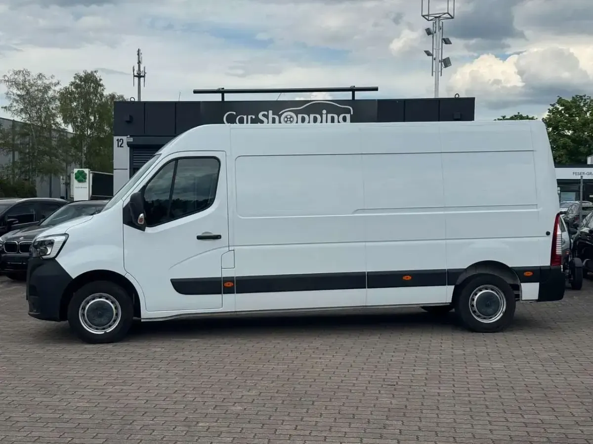 Gebraucht Renault Master 150 PS (110 kW) 2021 Weiß Van / Kleinbus