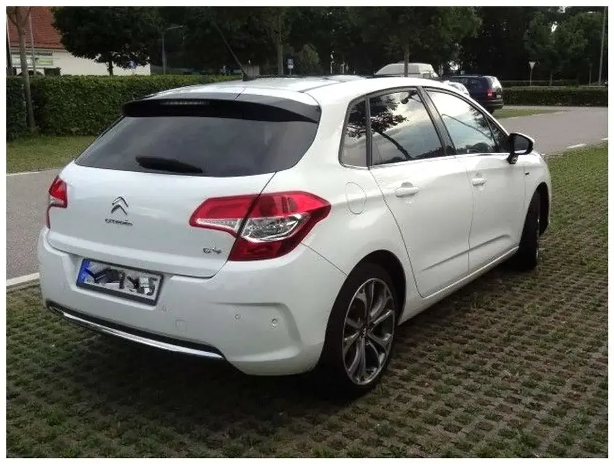 Gebraucht Citroën C4 Exclusive 150 PS (110 kW) 2011 Weiß Limousine