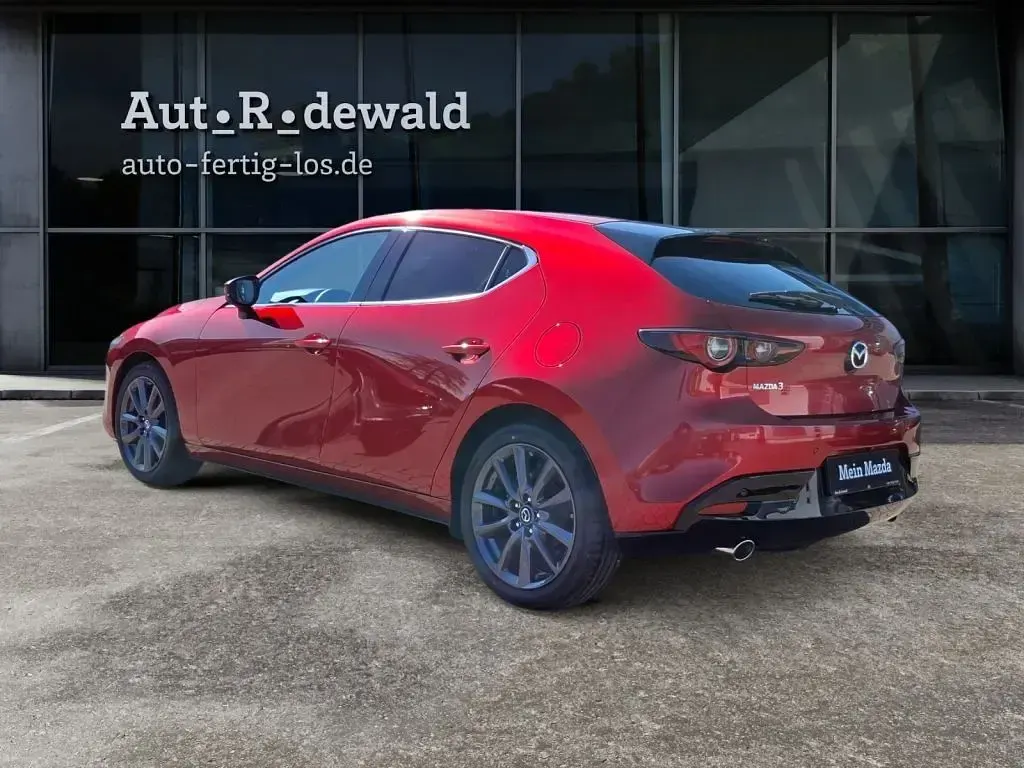 Neu Mazda 3 Exclusive-Line 140 PS (102 kW) 2026 Soul red crystal metallic Limousine
