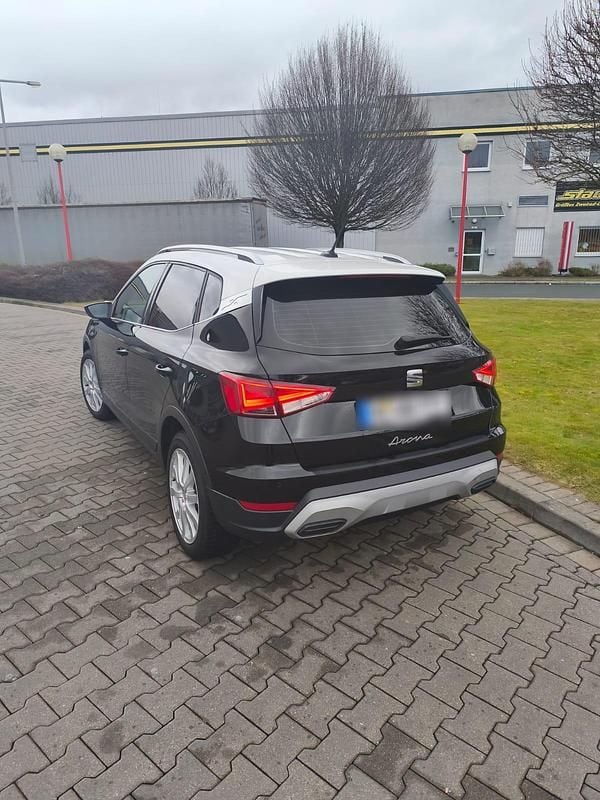 Gebraucht Seat Arona 90 PS (66 kW) 2022 Schwarz SUV