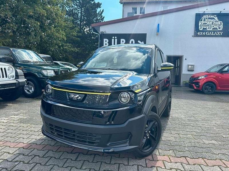 Neu Ligier Myli 2025 Schwarz Kleinwagen