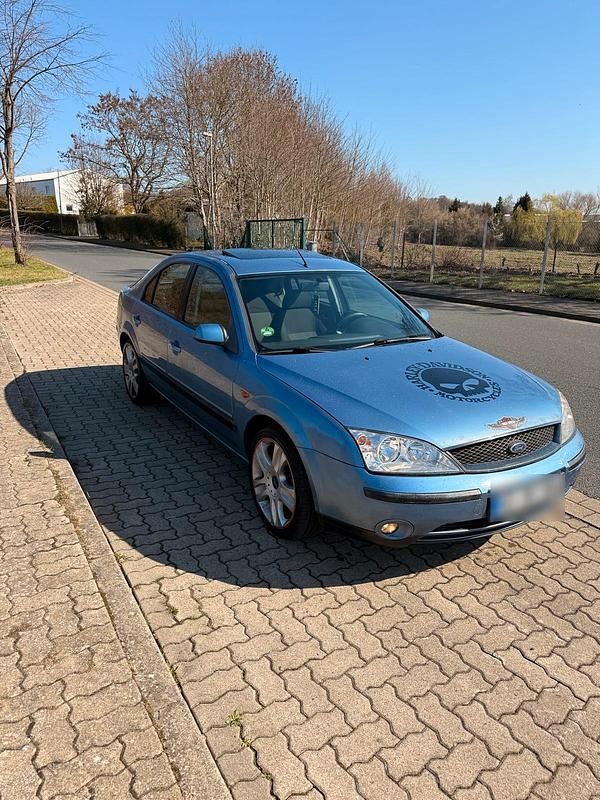 Gebraucht Ford Mondeo 164 PS (120 kW) 2005 Blau Limousine