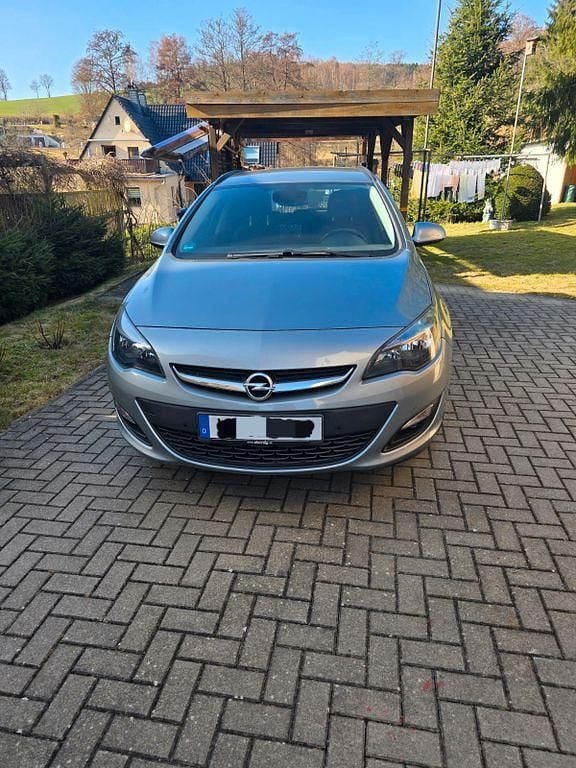 Gebraucht Opel Astra Style 120 PS (88 kW) 2015 Grau Limousine