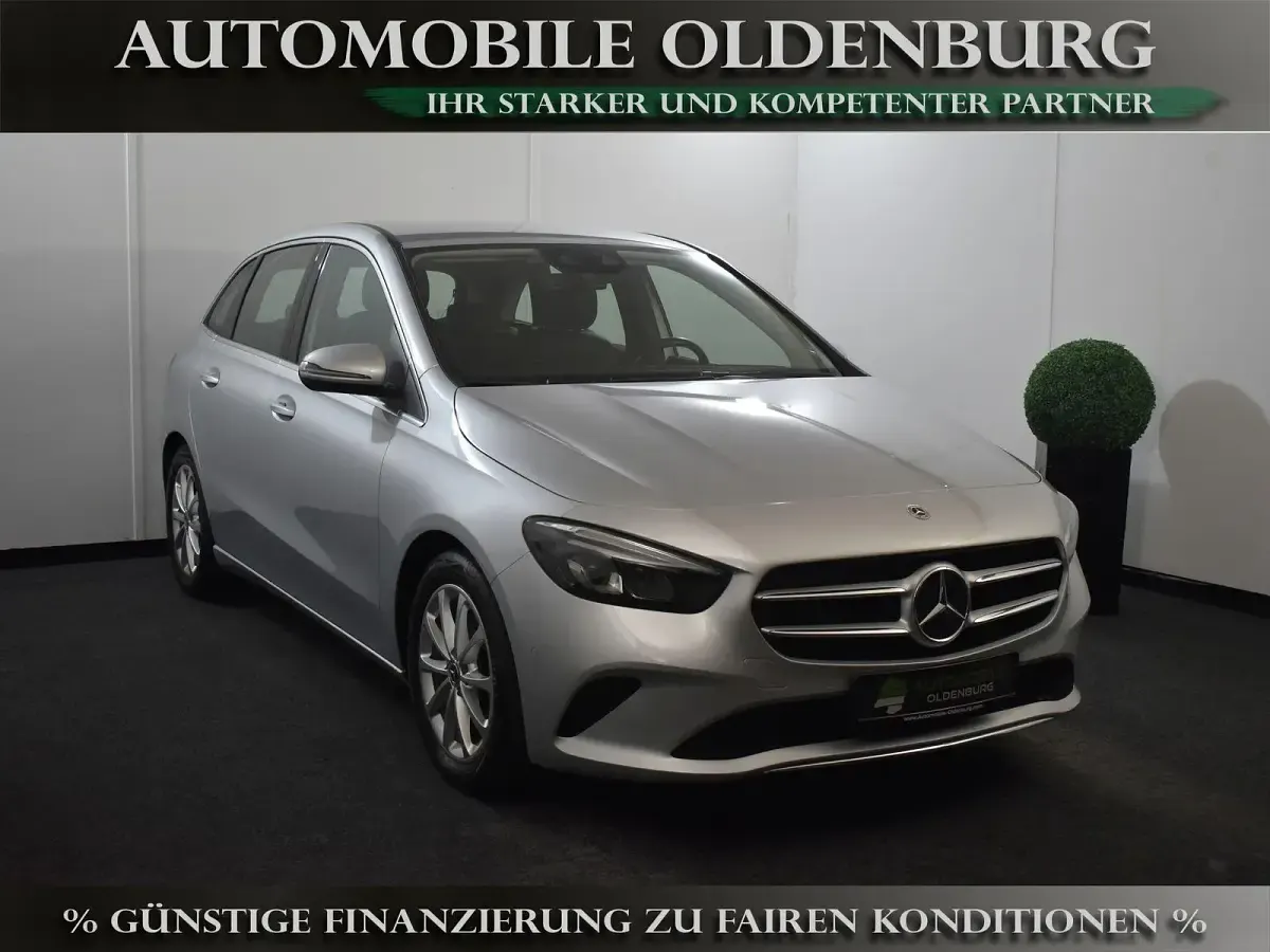 Gebraucht Mercedes B200 Progressive 163 PS (119 kW) 2020 Silber Kleinwagen