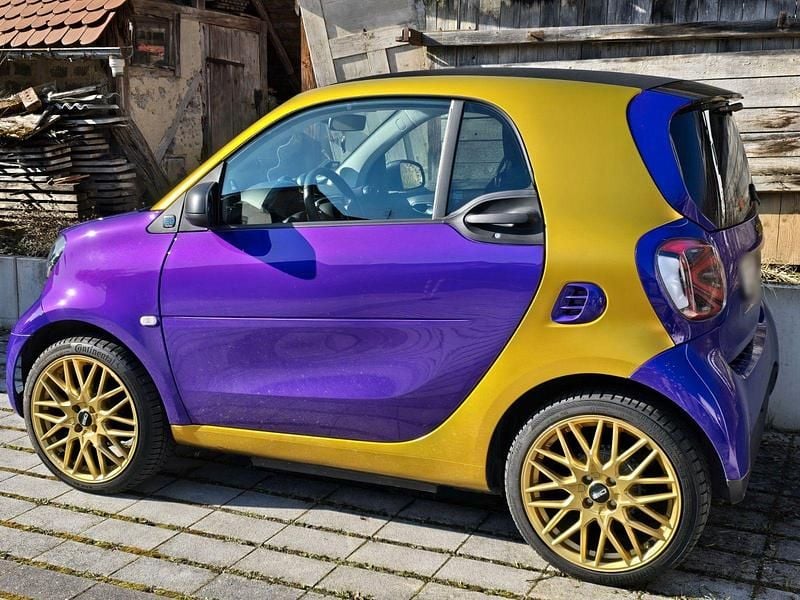 Gebraucht Smart ForTwo Coupé 60 kW (82 PS) 2021 Violet Coupé
