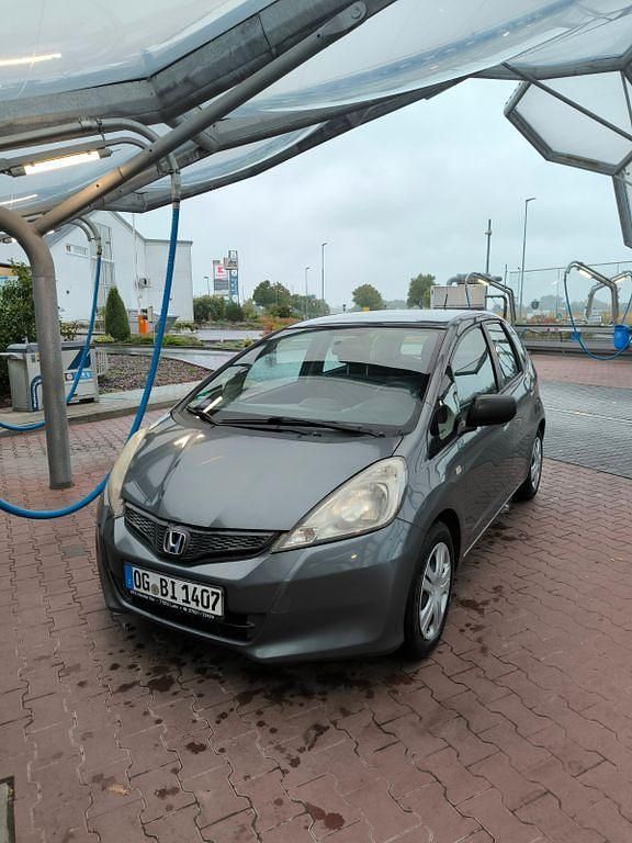 Grau Gebraucht 2011 Honda Jazz Kleinwagen | 3.500 € (Guter Preis) - Bild 1/4