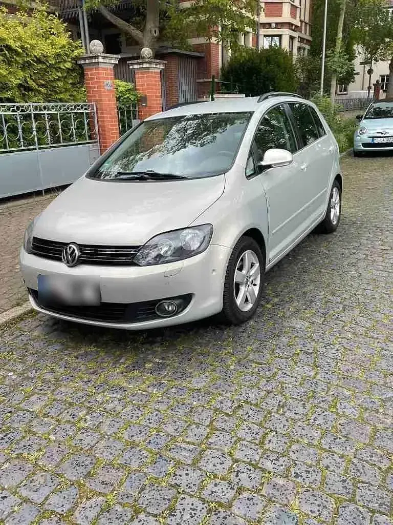 Gebraucht VW Golf Plus Cross Team 105 PS (77 kW) 2010 Silber Van / Kleinbus