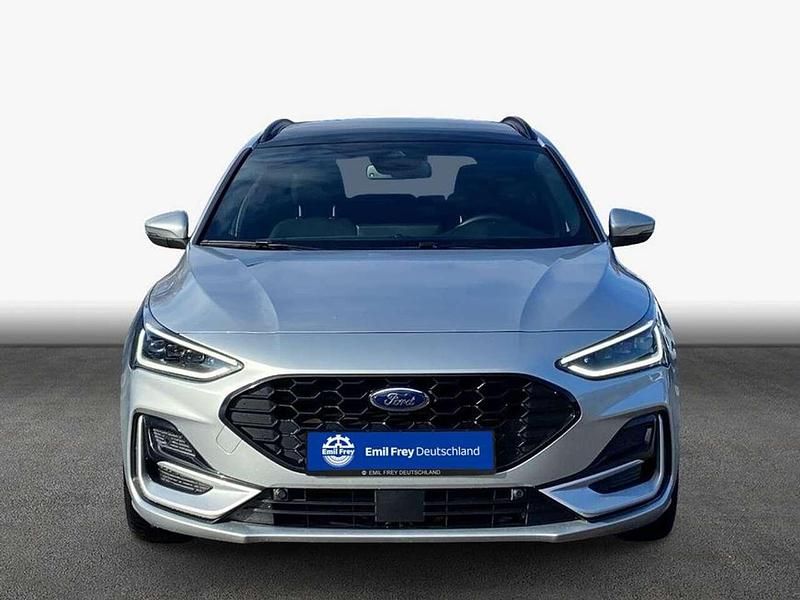 Gebraucht Ford Focus ST-Line X 155 PS (114 kW) 2024 Moondust silber metallic Kombi