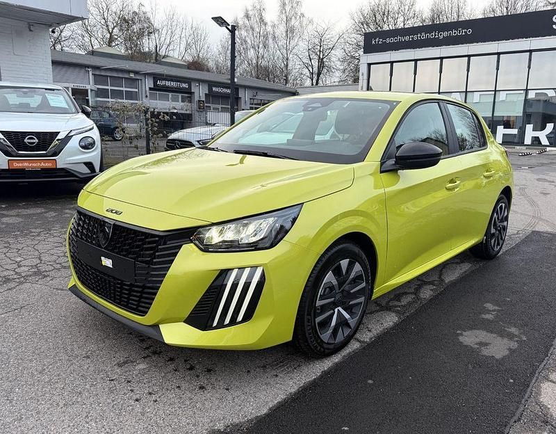 Gelb Neu 2025 Peugeot 208 Style Kleinwagen | 17.790 € - Bild 1/4