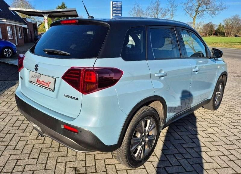 Gebraucht Suzuki Vitara Comfort 129 PS (94 kW) 2021 Blau SUV