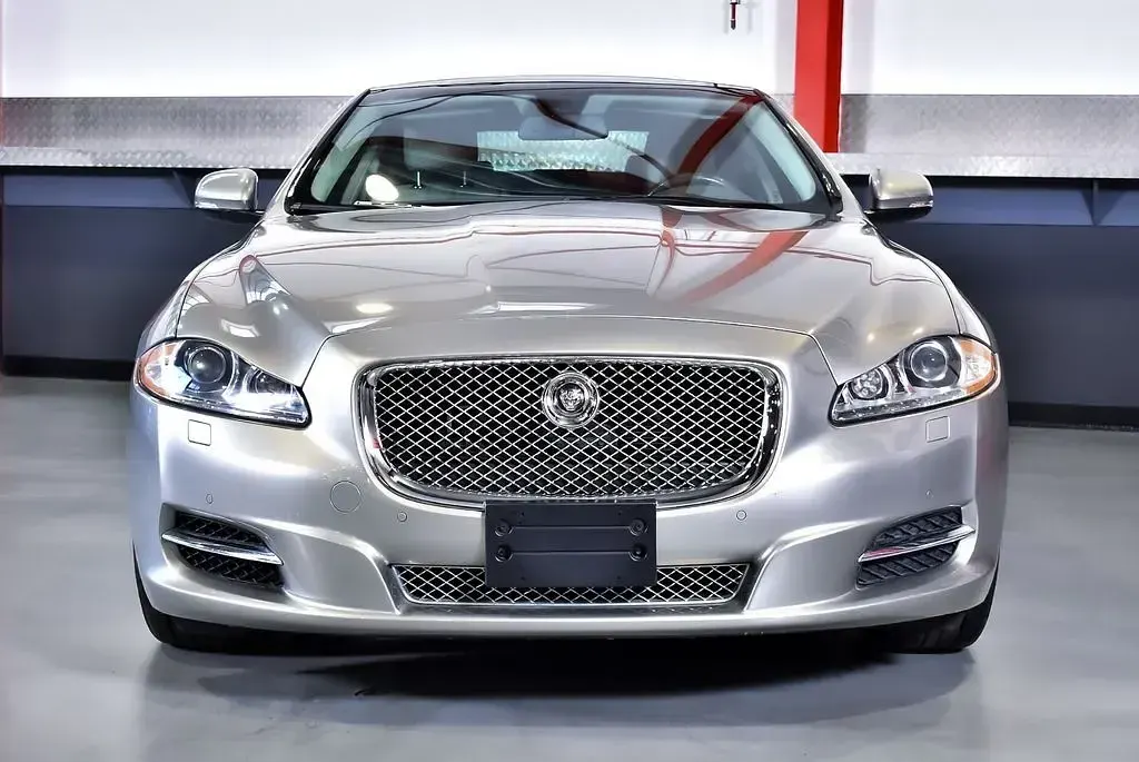 Gebraucht Jaguar XJL Supercharged 470 PS (345 kW) 2011 Gold Limousine
