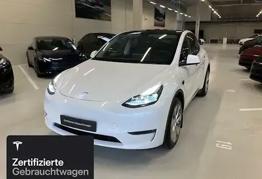 Gebraucht Tesla Model Y 273 kW (372 PS) 2023 Weiß SUV