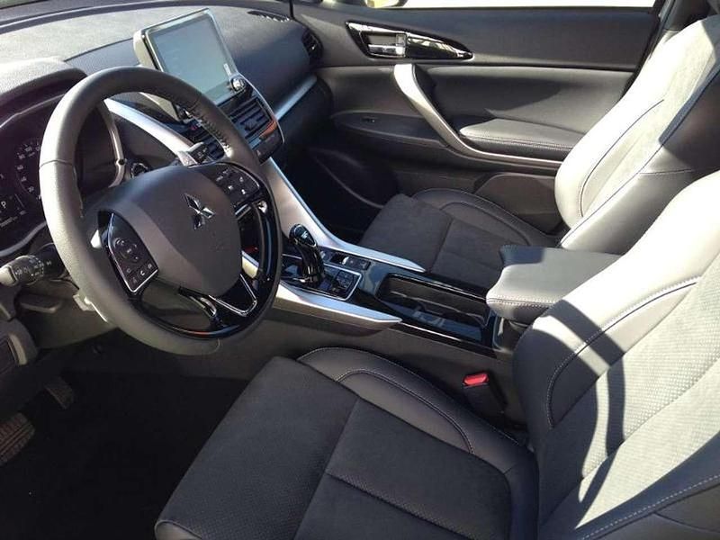 Neu Mitsubishi Eclipse Cross Select 188 PS (138 kW) 2025 Sterlingsilber SUV