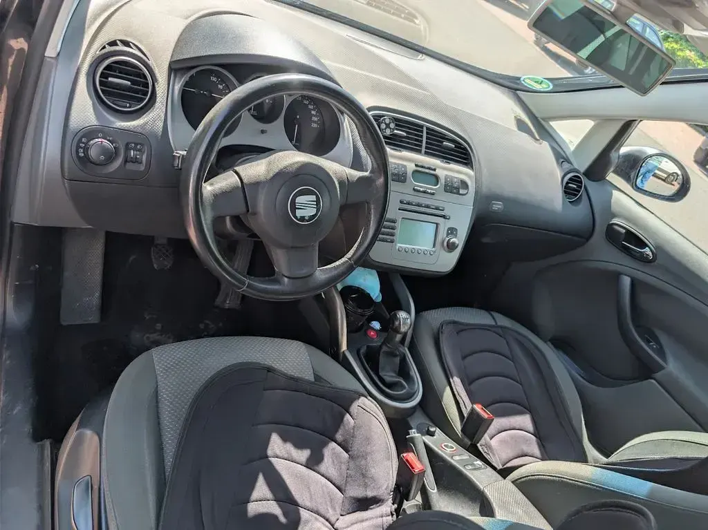 Gebraucht Seat Altea Stylance 105 PS (77 kW) 2004 Schwarz Van / Kleinbus