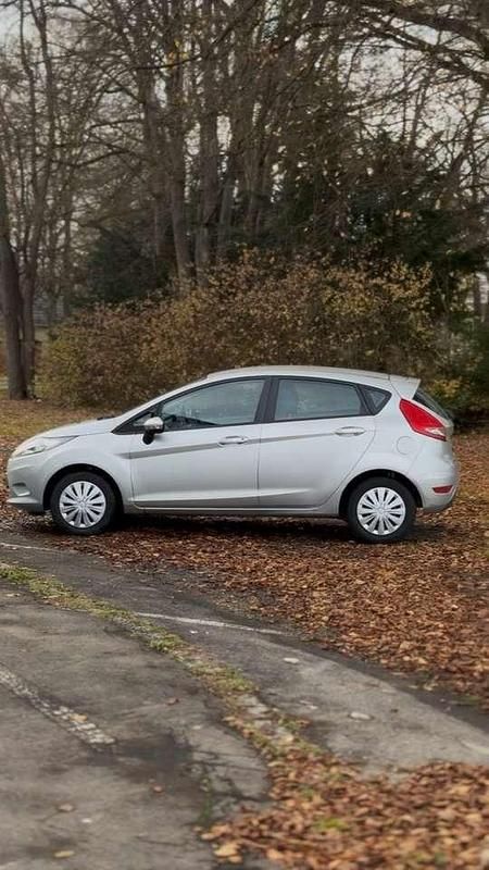 Gebraucht 2010 Ford Fiesta Trend Limousine | 2.550 € (Fairer Preis) - Bild 1/3