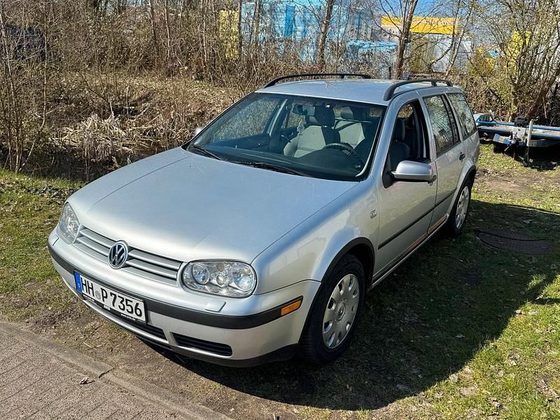 Gebraucht VW Golf IV 101 PS (74 kW) 2002 Kombi