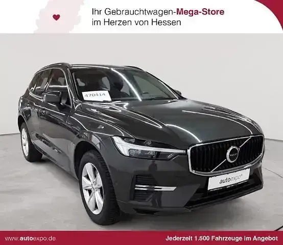 Gebraucht Volvo XC60 Momentum 197 PS (144 kW) 2022 SUV