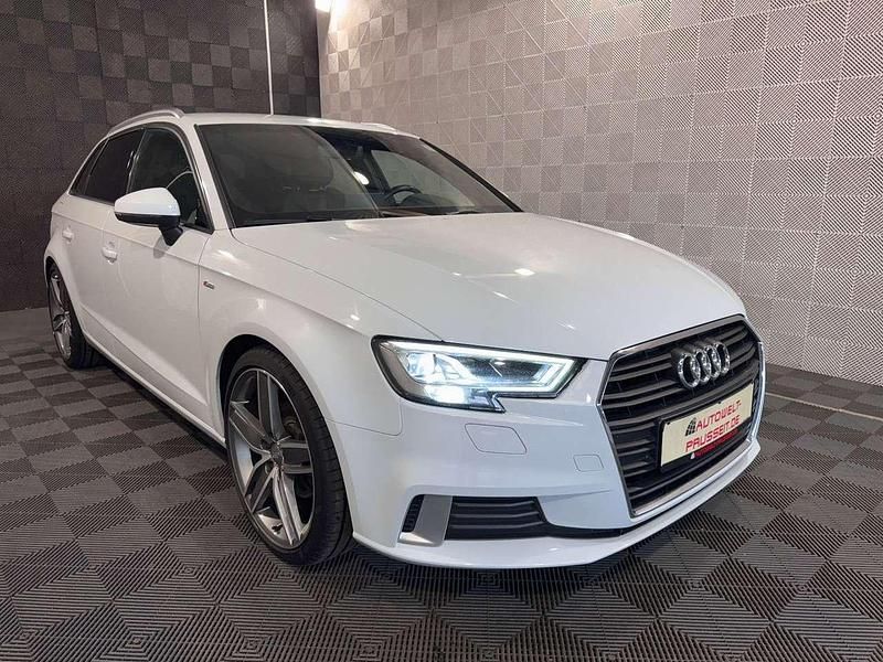 Gletscherweiss Gebraucht 2019 Audi A3 Sportback S-line plus Limousine | 22.840 € (Teuer) - Bild 1/4