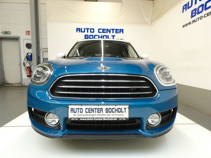 Blau Gebraucht 2017 Mini Cooper Countryman SUV | 12.950 € (Fairer Preis) - Bild 1/4