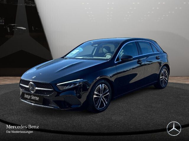 Schwarz Gebraucht 2024 Mercedes A200 Progressive Kleinwagen | 30.290 € (Fairer Preis) - Bild 1/4