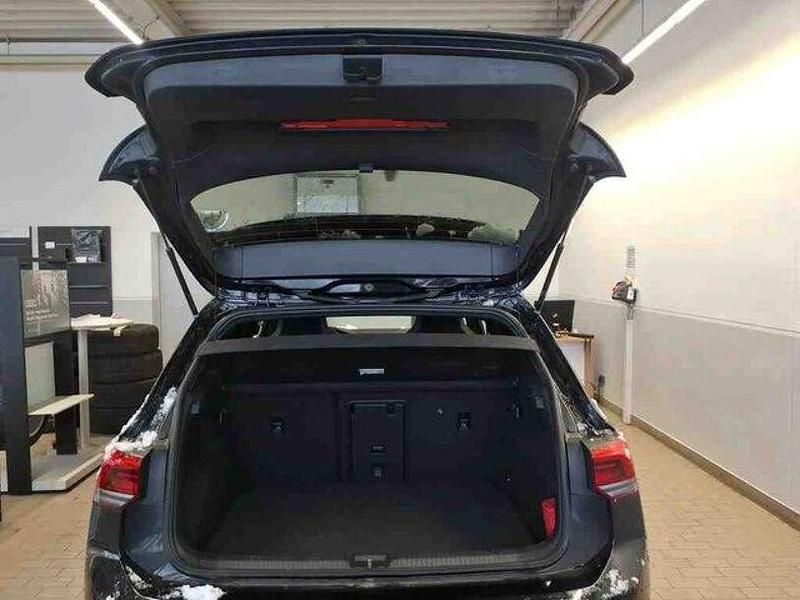 Gebraucht VW Golf VIII GTD 200 PS (147 kW) 2022 Deep black perleffekt Limousine
