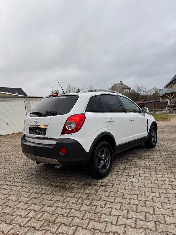 Gebraucht Opel Antara Edition 140 PS (102 kW) 2010 Weiß SUV