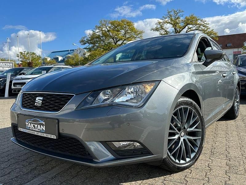 Grau Gebraucht 2016 Seat Leon ST CONNECT Kombi | 7.990 € (Etwas zu teuer) - Bild 1/4