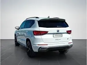 Neu Seat Ateca Black Edition 150 PS (110 kW) 2025 Weiß ("glacial weiß metallic") SUV