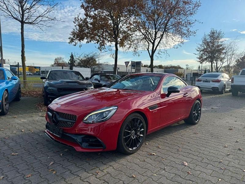 Gebraucht Mercedes SLC43 AMG AMG 390 PS (286 kW) 2017 Rot Coupé