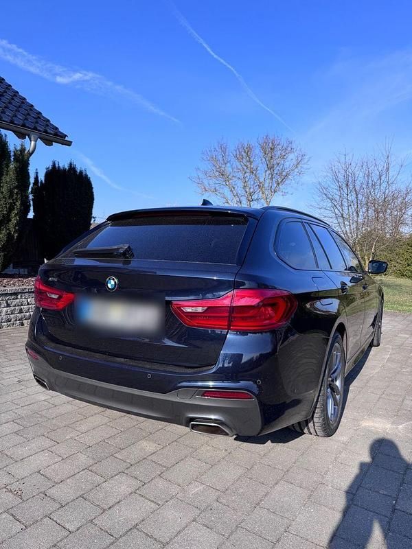 Gebraucht BMW 540 M Sport 320 PS (235 kW) 2018 Schwarz Kombi