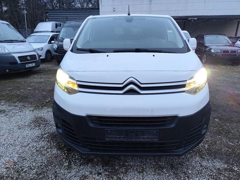 Gebraucht Citroën Jumpy Business Class 179 PS (131 kW) 2017 Weiß Van / Kleinbus