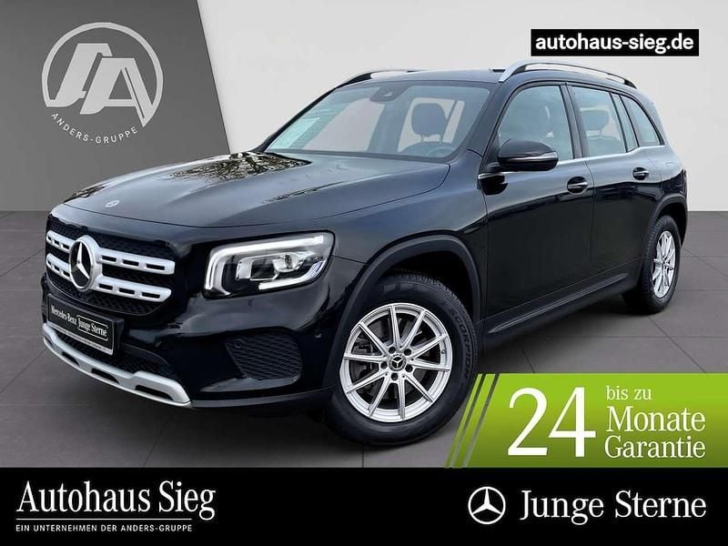 Kosmosschwarz Gebraucht 2023 Mercedes GLB200 Style SUV | 38.114 € (Guter Preis) - Bild 1/2