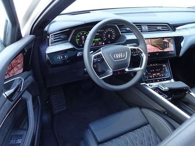 Gebraucht Audi e-tron Sportback S-Line 230 kW (313 PS) 2021 Beige metallic SUV