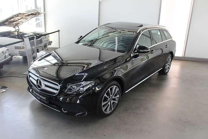 Używany Mercedes E220 Avantgarde 194 KM (142 kW) 2018 Kombi