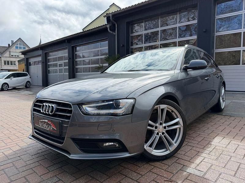 Gebraucht Audi A4 Ambition 204 PS (150 kW) 2014 Grau Kombi
